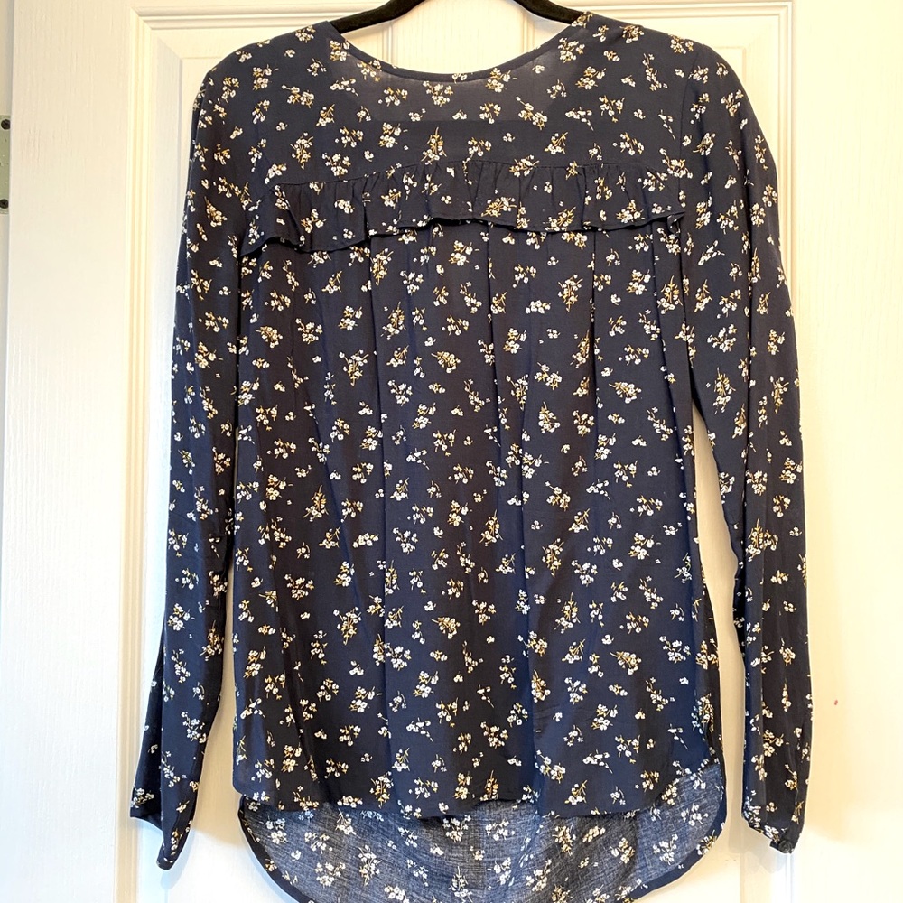 🌟SOLD🌟 long sleeve top